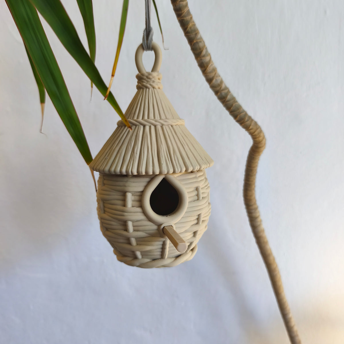 Weave Birdhouse