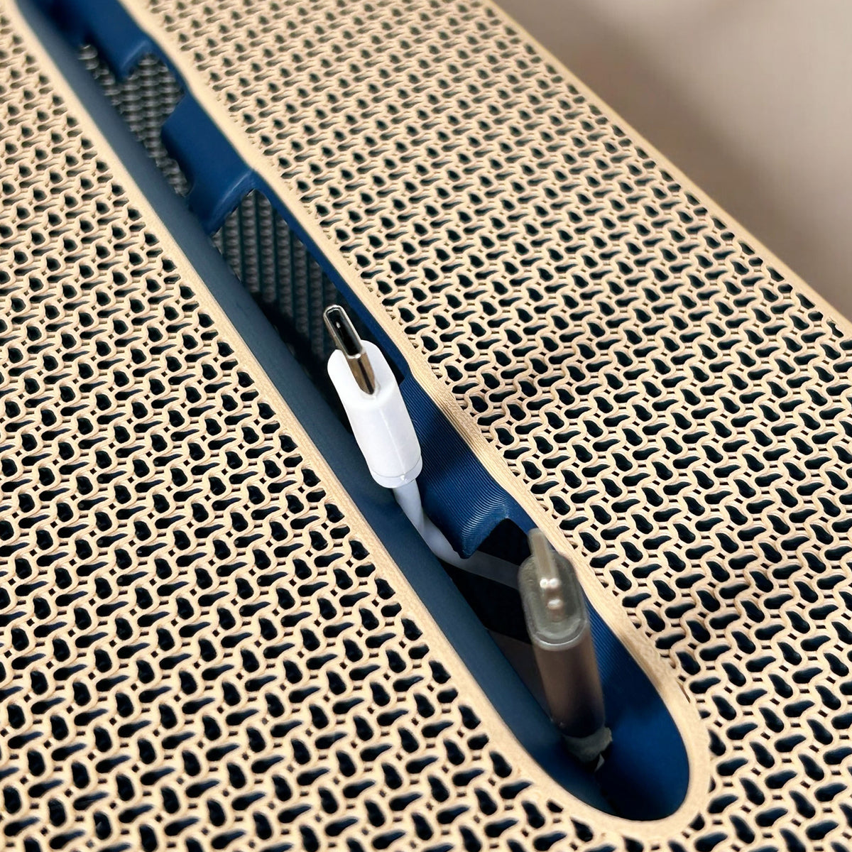 Nest | Cable Box